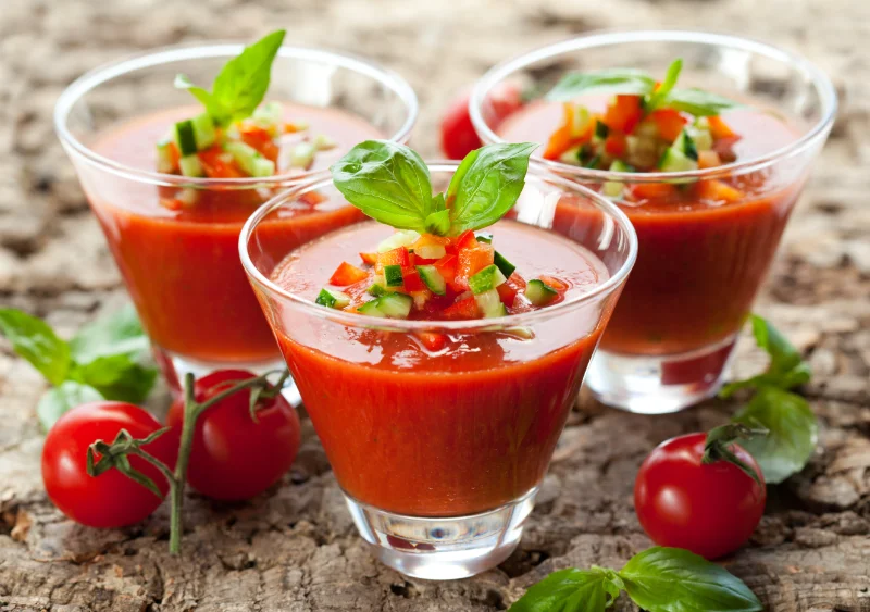gazpacho populaire soepen tapas