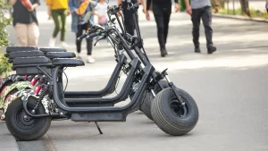 Perfecte bedrijfsuitje plannen door e-scooters huren