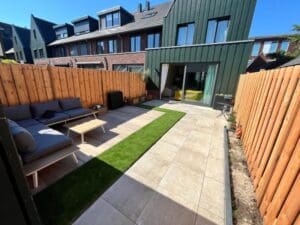 Tuin Bestrating Laten Aanleggen: Een Gids voor Tuinliefhebbers